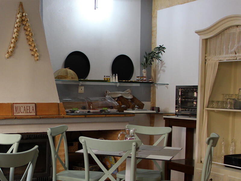 Cocina uso común. Casa Rural Andalucía Mía. Aracena, Huelva
